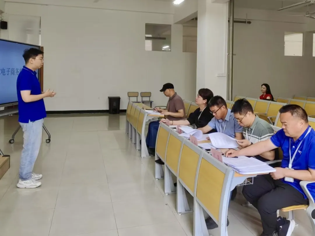 以赛促教展风采，匠心育人砺技术——扬智科老师职业能力大赛校级提拔赛圆满闭幕